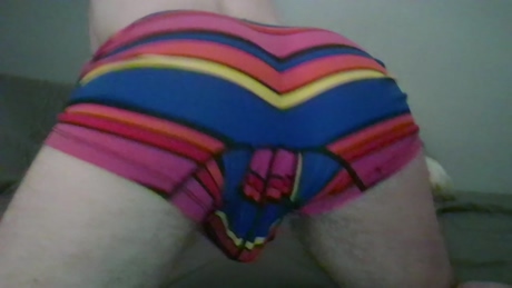 a_hot_college_guy  01-04-2022